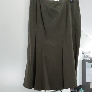 Worthington Green Midi A-Line Pleated Skirt